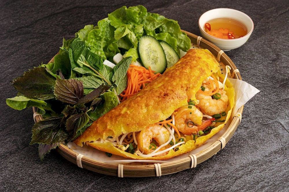 Banh Xeo is popular throughout Vietnam, especially in the southern and central regions